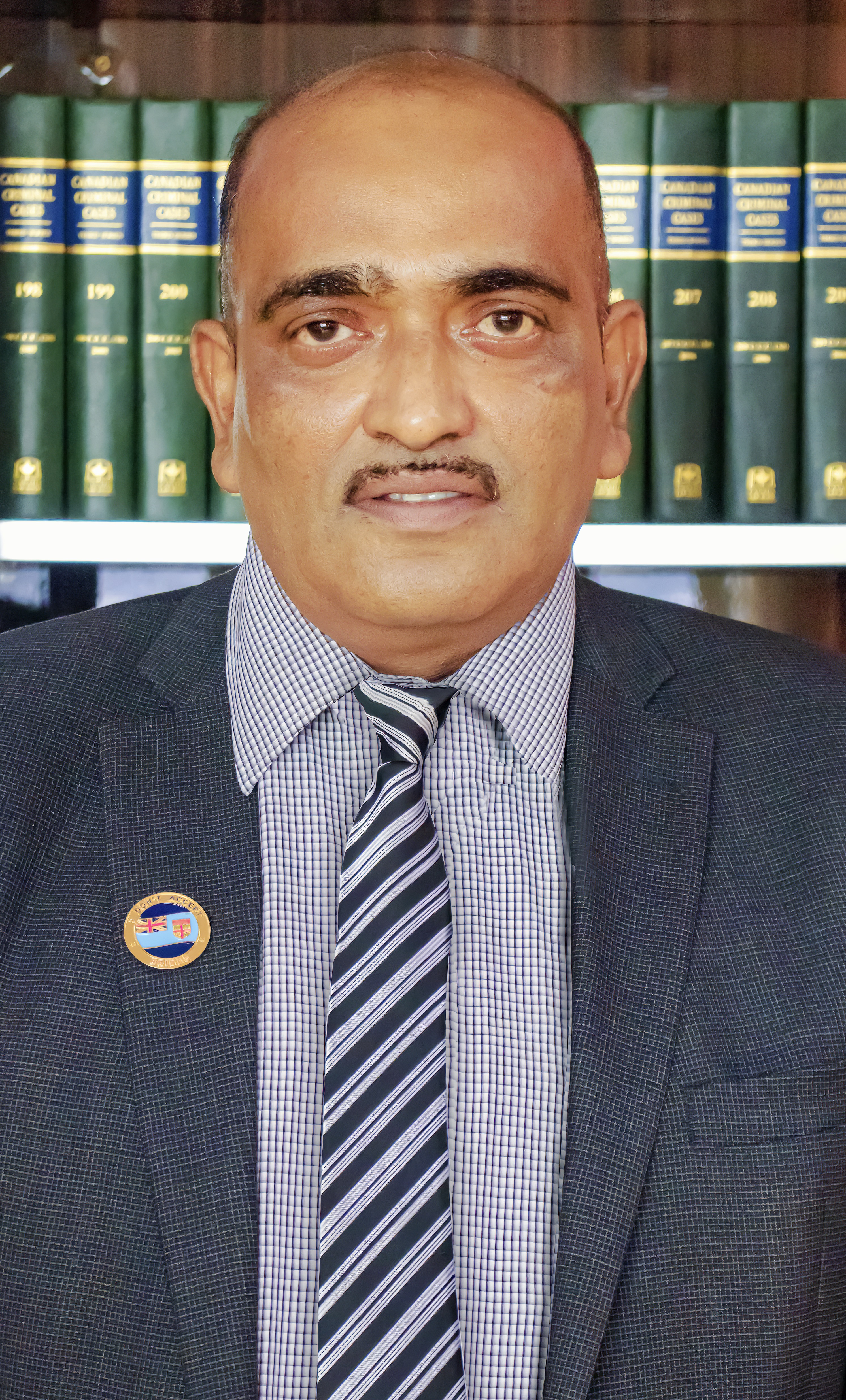 Dean Member